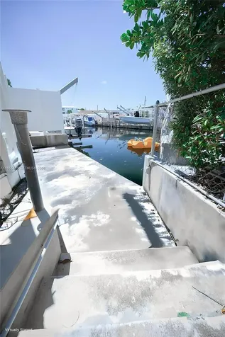 212 Buttonwood Lane Key Largo FL 33070