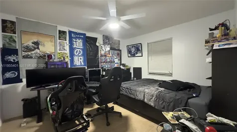 323 W Canterbury Drive W Riviera Beach FL 33407