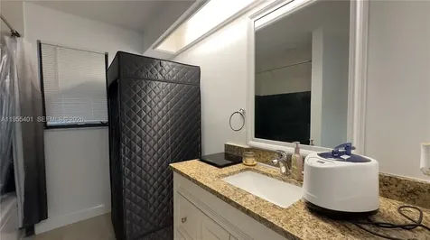 323 W Canterbury Drive W Riviera Beach FL 33407