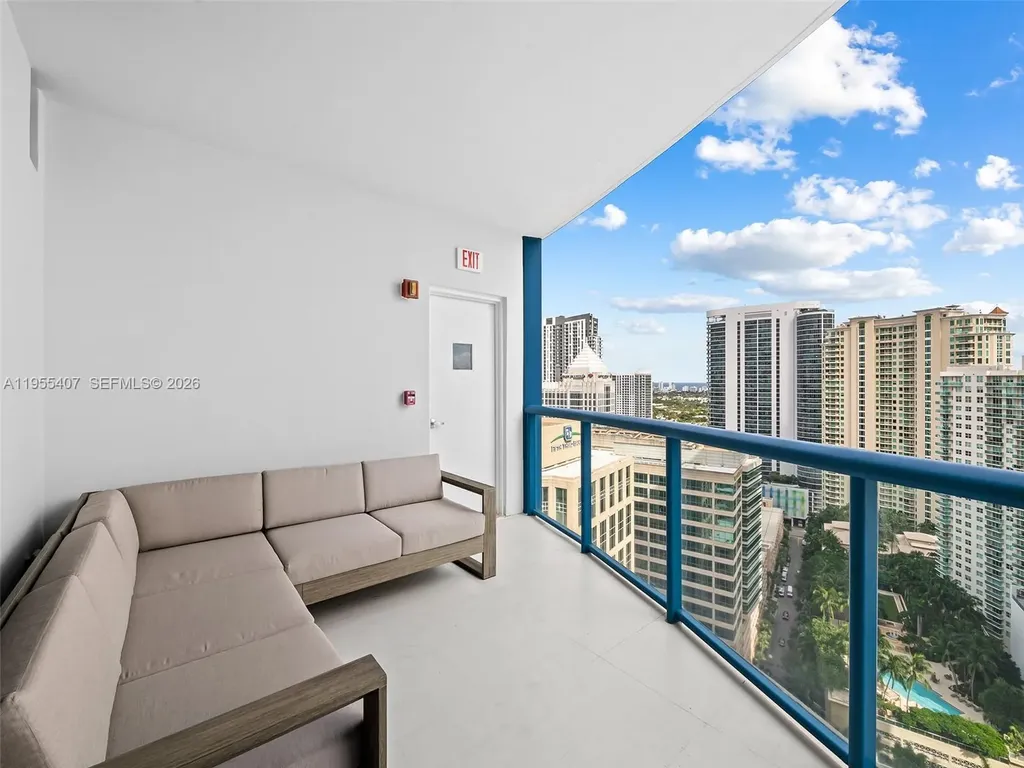 333 Las Olas Way Fort Lauderdale FL 33301