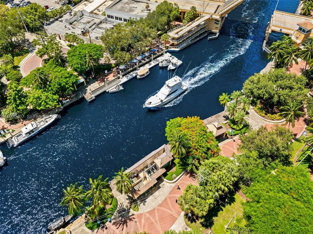 333 Las Olas Way Fort Lauderdale FL 33301