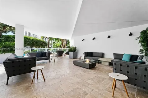 333 Las Olas Way Fort Lauderdale FL 33301