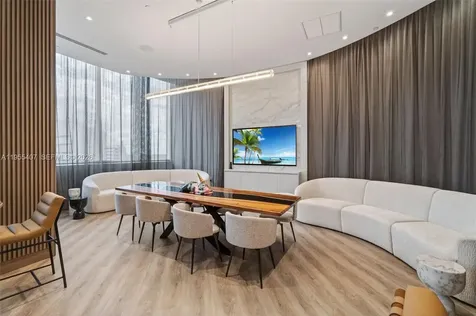333 Las Olas Way Fort Lauderdale FL 33301