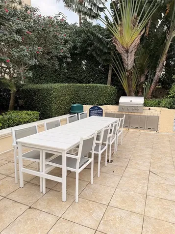 610 Clematis Street West Palm Beach FL 33401