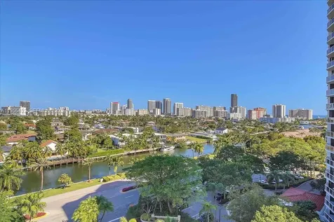 3610 Yacht Club Drive Aventura FL 33180