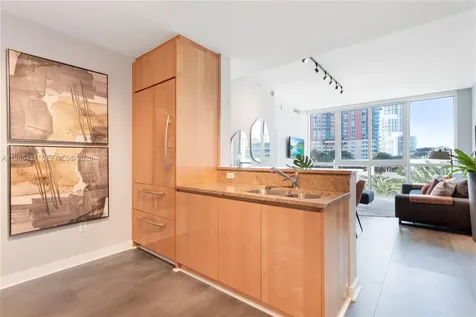 50 S Pointe Drive Miami Beach FL 33139