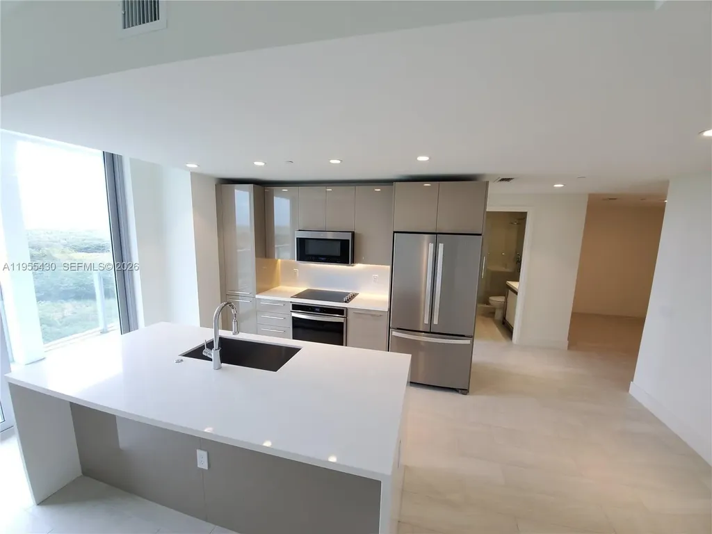2000 Metropica Way Sunrise FL 33323