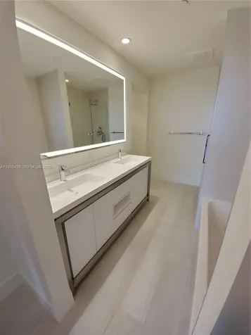 2000 Metropica Way Sunrise FL 33323