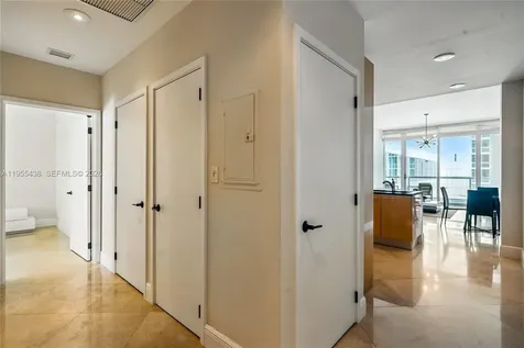6799 Collins Avenue Miami Beach FL 33141