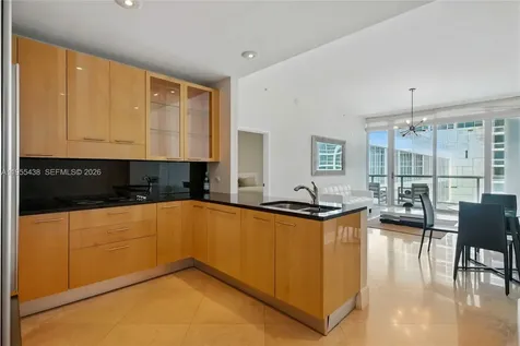 6799 Collins Avenue Miami Beach FL 33141