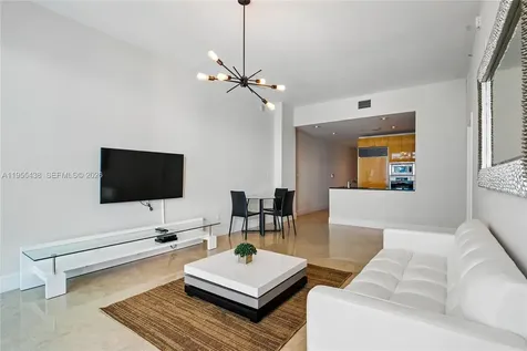 6799 Collins Avenue Miami Beach FL 33141