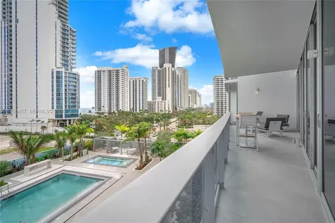 17550 Collins Avenue Sunny Isles Beach FL 33160