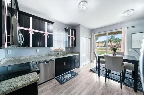 1097 NE 40th Road Homestead FL 33033