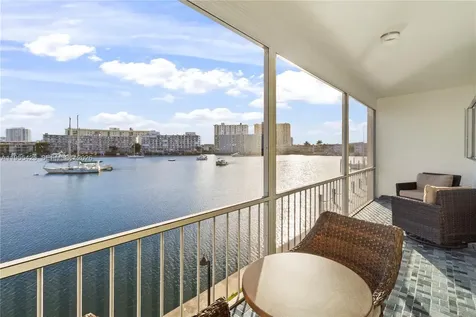 2200 Diana Drive Hallandale Beach FL 33009