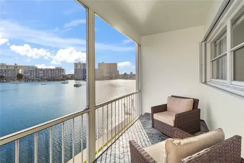 2200 Diana Drive Hallandale Beach FL 33009