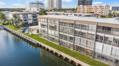 2200 Diana Drive Hallandale Beach FL 33009