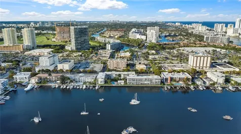 2200 Diana Drive Hallandale Beach FL 33009