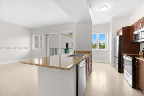 20000 E Country Club Drive Aventura FL 33180