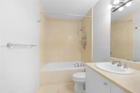 20000 E Country Club Drive Aventura FL 33180