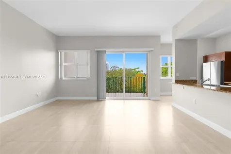20000 E Country Club Drive Aventura FL 33180