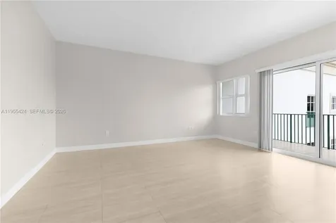 20000 E Country Club Drive Aventura FL 33180
