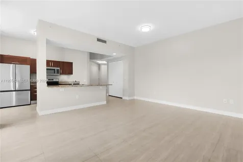 20000 E Country Club Drive Aventura FL 33180