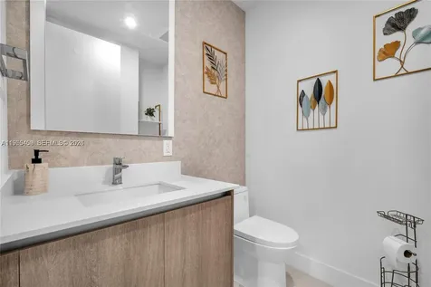 17550 Collins Avenue Sunny Isles Beach FL 33160