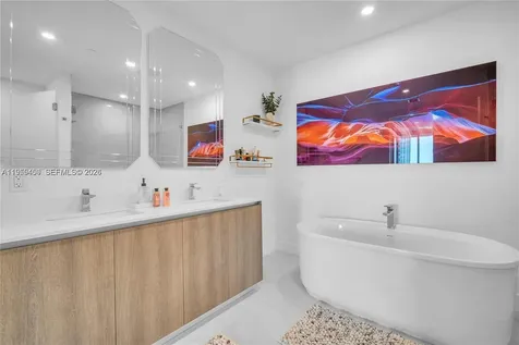 17550 Collins Avenue Sunny Isles Beach FL 33160