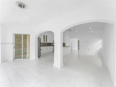 9435 SW 156th Place Miami FL 33196