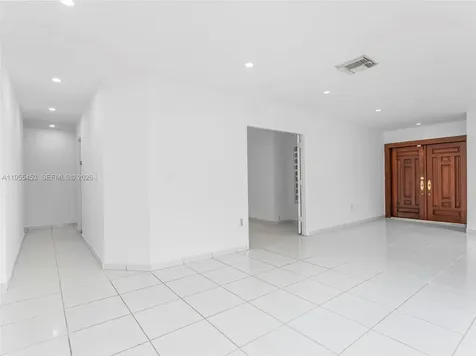 9435 SW 156th Place Miami FL 33196