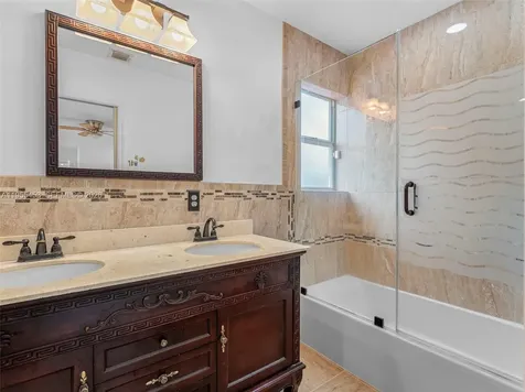 9435 SW 156th Place Miami FL 33196