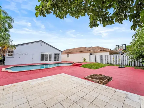 9435 SW 156th Place Miami FL 33196