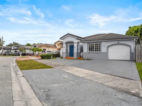9435 SW 156th Place Miami FL 33196