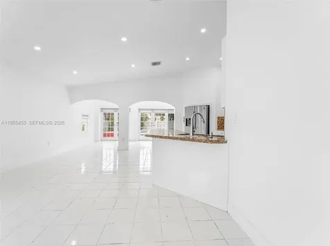 9435 SW 156th Place Miami FL 33196