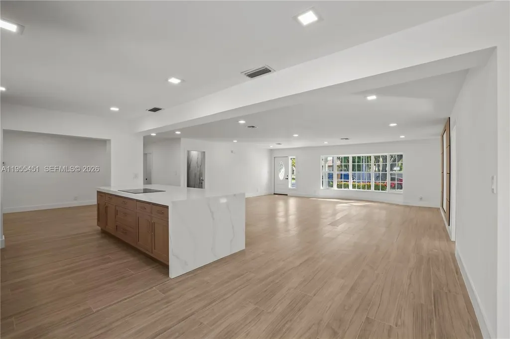 5641 NE 21st Avenue Fort Lauderdale FL 33308