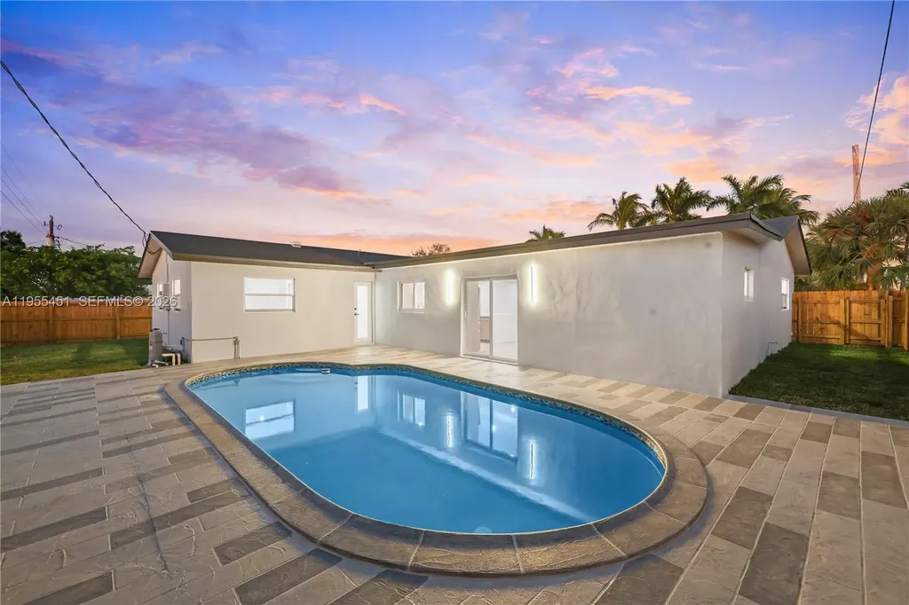 5641 NE 21st Avenue Fort Lauderdale FL 33308