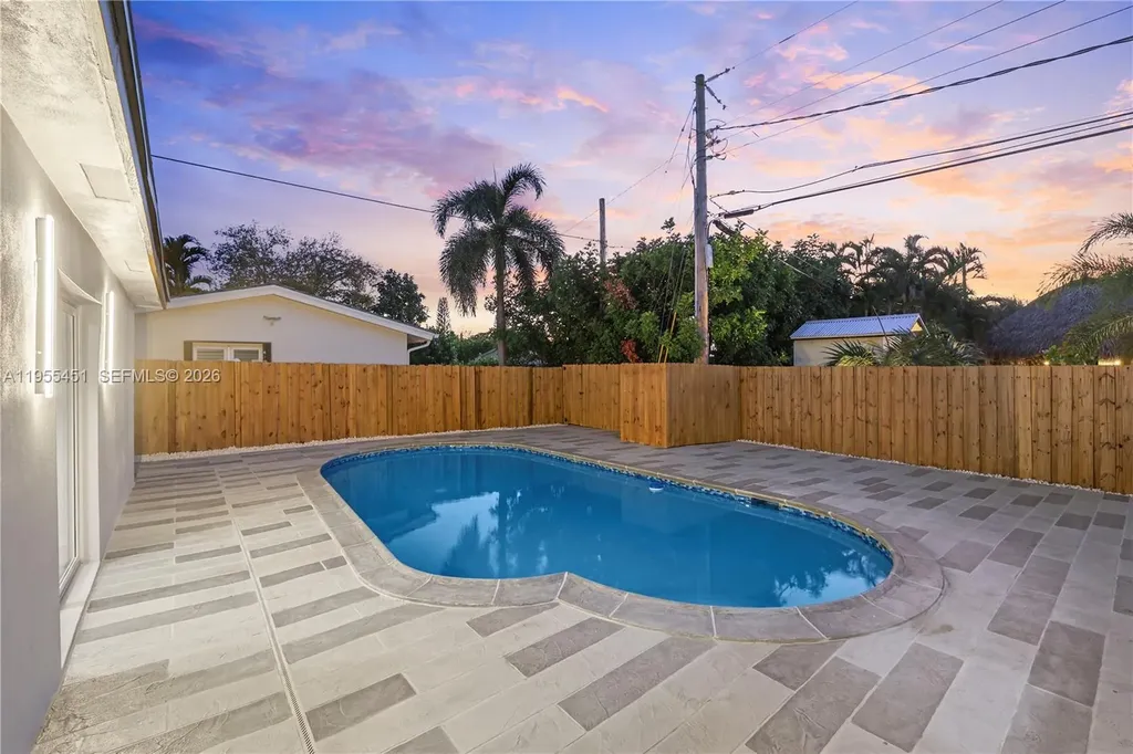 5641 NE 21st Avenue Fort Lauderdale FL 33308