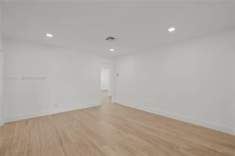 5641 NE 21st Avenue Fort Lauderdale FL 33308
