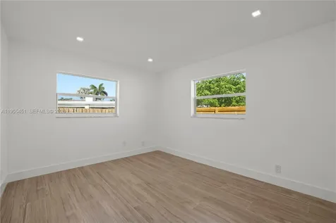 5641 NE 21st Avenue Fort Lauderdale FL 33308
