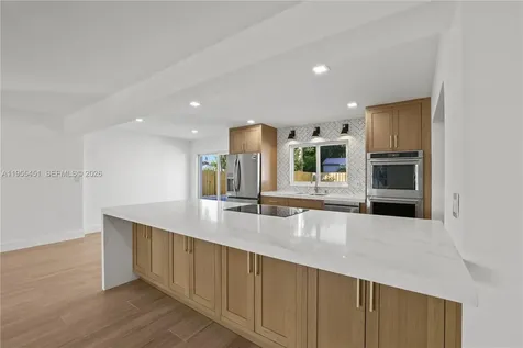 5641 NE 21st Avenue Fort Lauderdale FL 33308