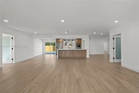 5641 NE 21st Avenue Fort Lauderdale FL 33308