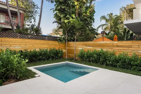 3144 Elizabeth Street Coconut Grove FL 33133