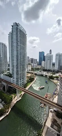 690 SW 1 Court Miami FL 33130