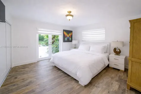 241 SW 129th Avenue Miami FL 33184
