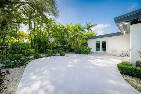 241 SW 129th Avenue Miami FL 33184