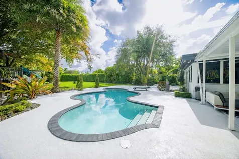241 SW 129th Avenue Miami FL 33184