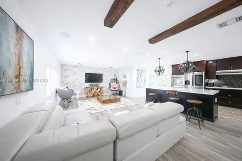 241 SW 129th Avenue Miami FL 33184