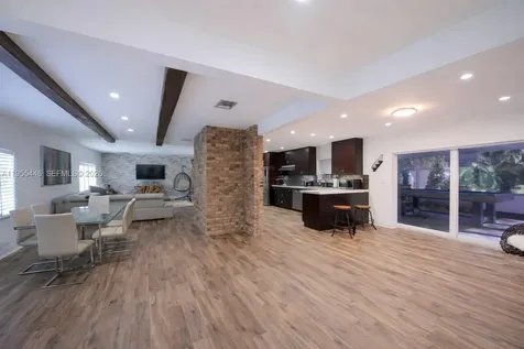241 SW 129th Avenue Miami FL 33184