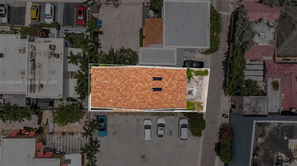 311 N Surf Road Hollywood FL 33019