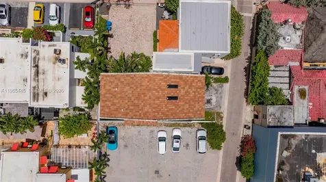 311 N Surf Road Hollywood FL 33019